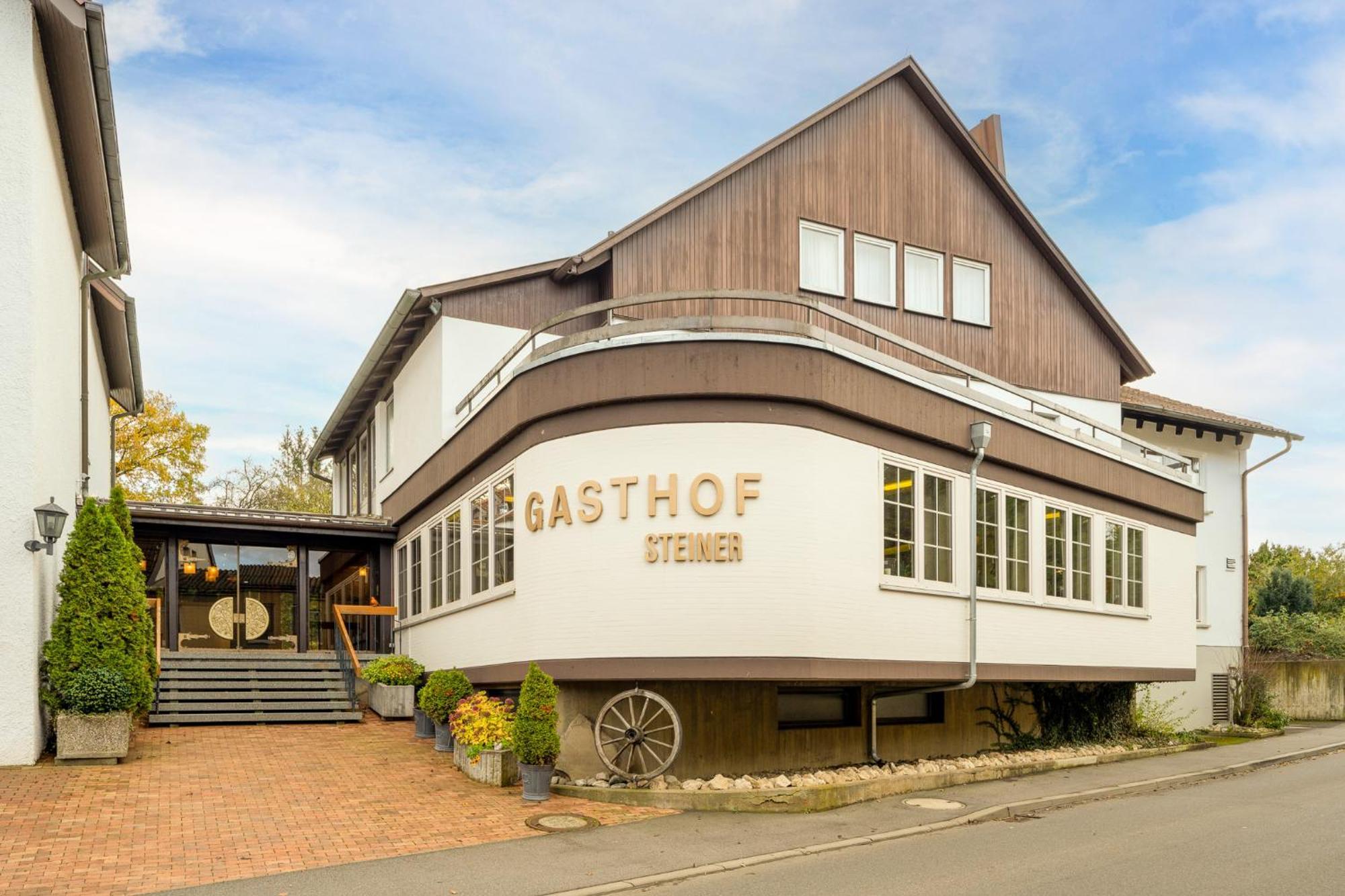 Landhotel Steiner Großheirath Esterno foto