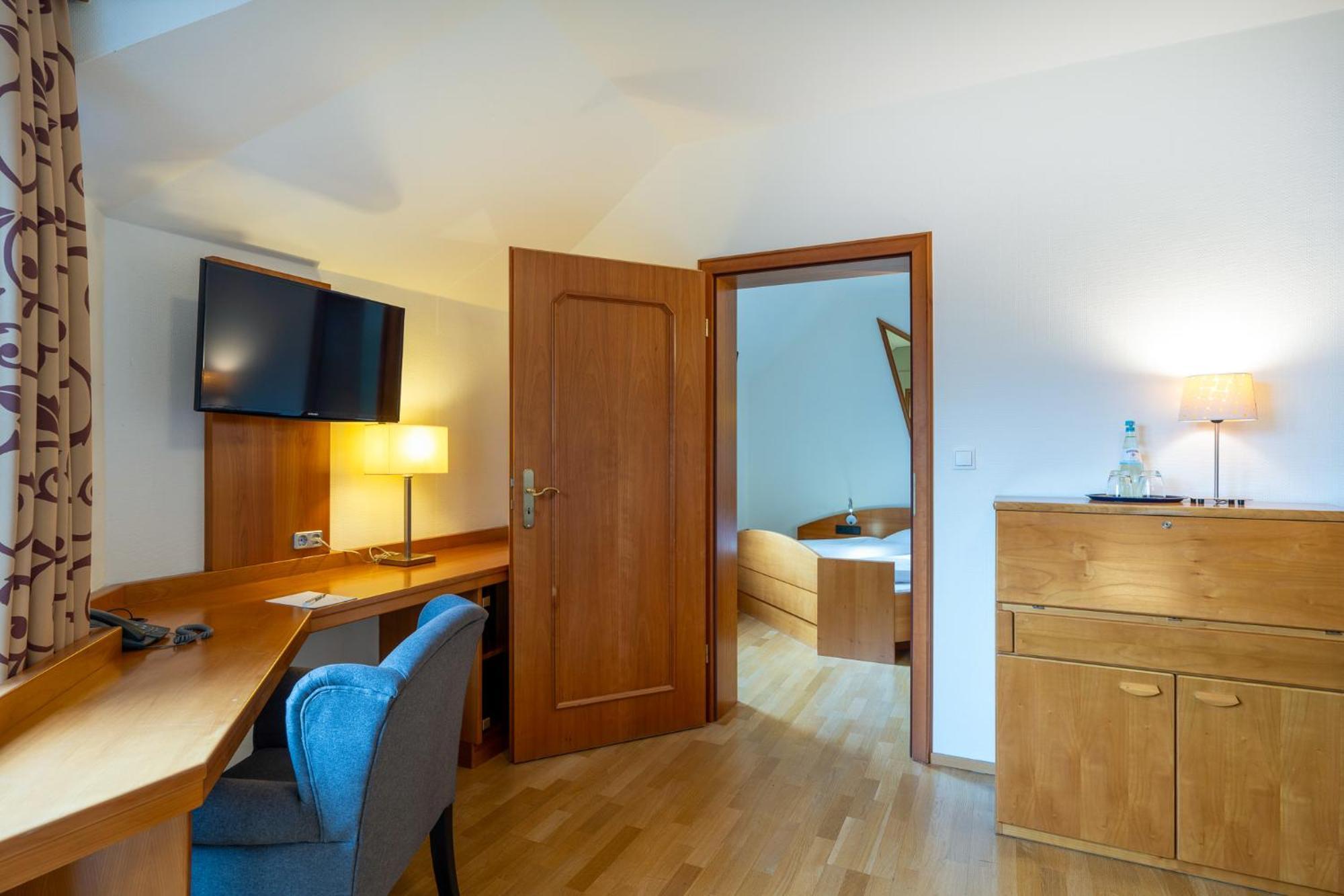 Landhotel Steiner Großheirath Esterno foto