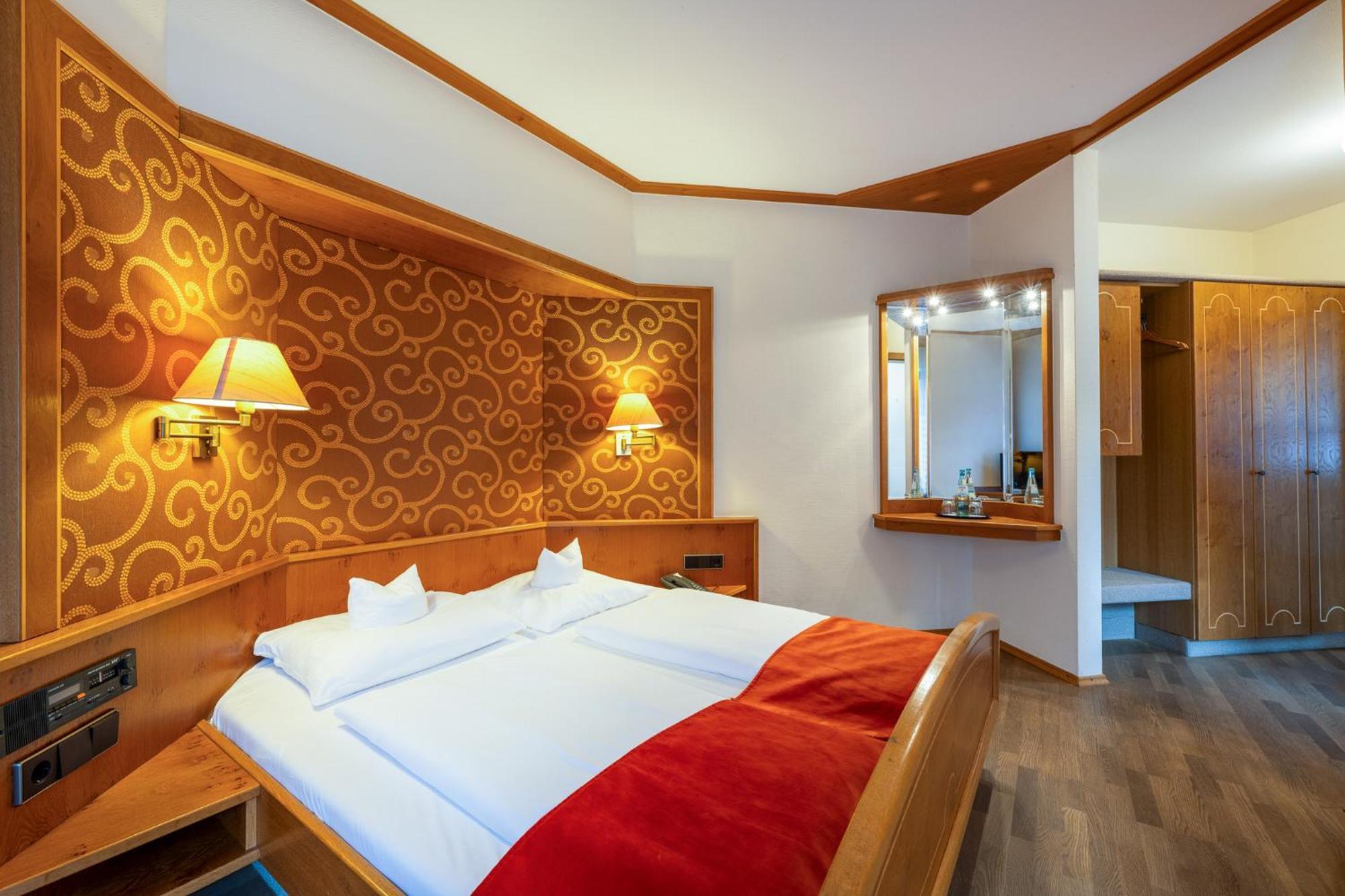 Landhotel Steiner Großheirath Esterno foto