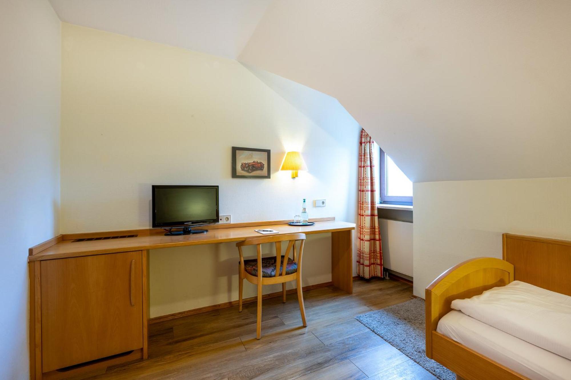 Landhotel Steiner Großheirath Esterno foto