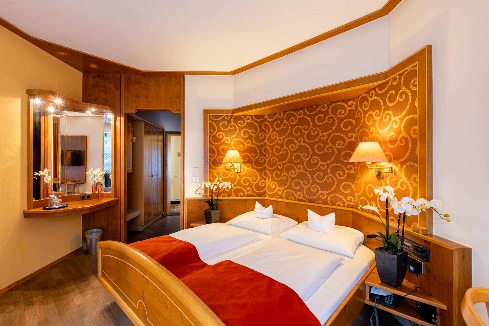 Landhotel Steiner Großheirath Esterno foto