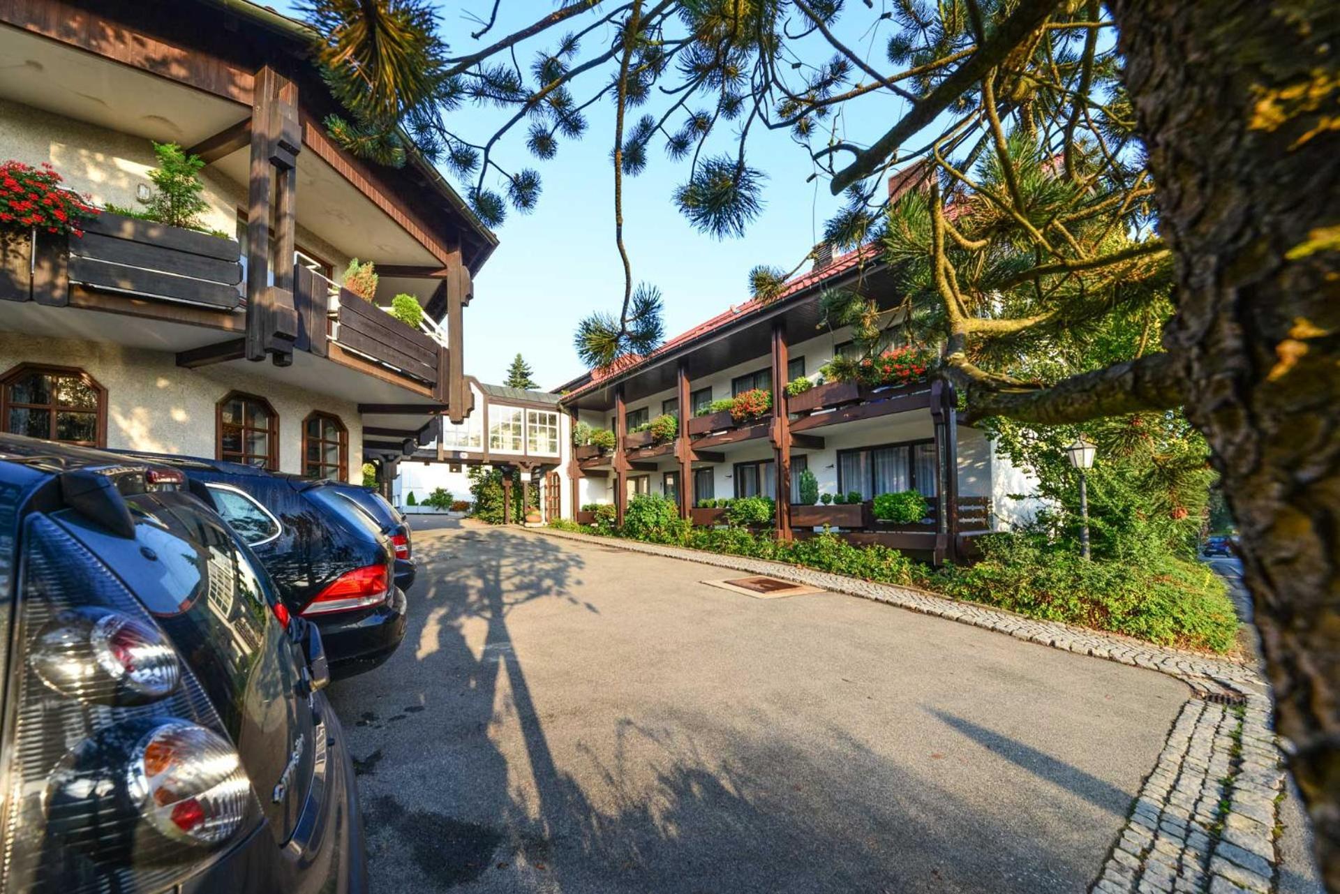 Landhotel Steiner Großheirath Esterno foto